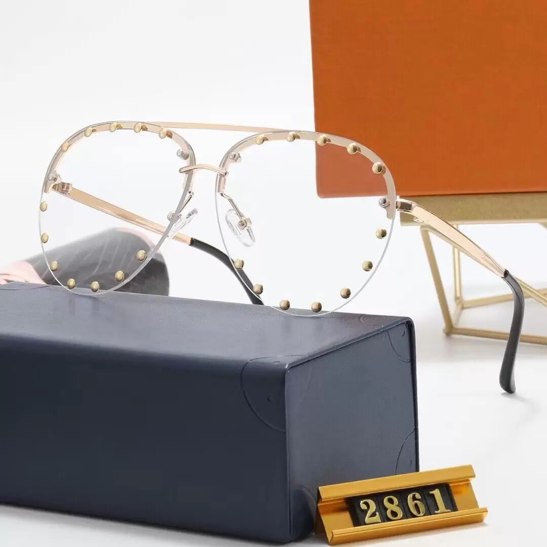 2022The Party Pilot Sunglasses Studes Gold Brown Shaded Sun Glasses Women Fashion Rimless sunglasses eye wear with box
2022The Party Pilot Sunglasses Studes Gold Brown Shaded Sun Glasses Women Fashion Rimless sunglasses eye wear with box