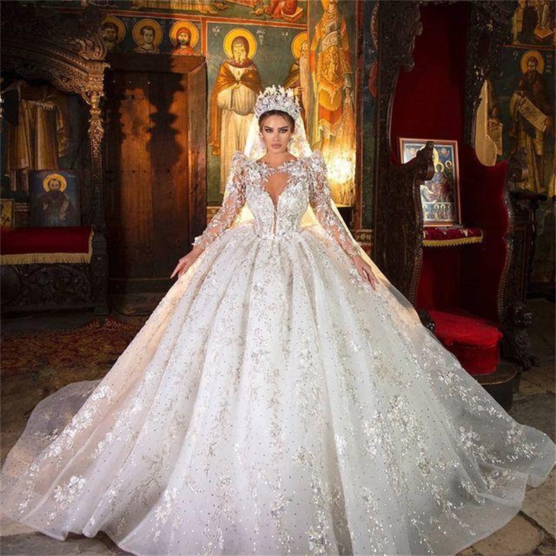 Ball Sparkling Princess Wedding Dresses V Neck Long Sleeves Ruffles Lace Sequins Appliques Floor Length Bridal Gown Vintage Plus Size Robes De Soiree 
