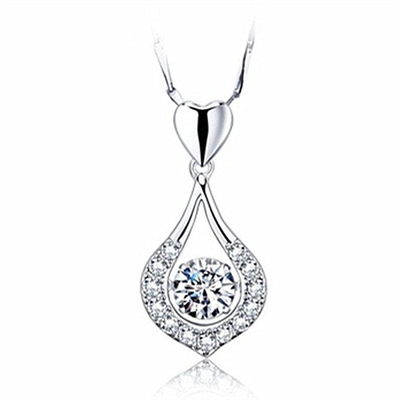 Fashion and exquisite heart-shaped zircon heart-shaped pendant tenderness like water droplet-shaped heart-shaped buckle pendant necklace
Fashion and exquisite heart-shaped zircon heart-shaped pendant tenderness like water droplet-shaped heart-shaped buckle pendant necklace