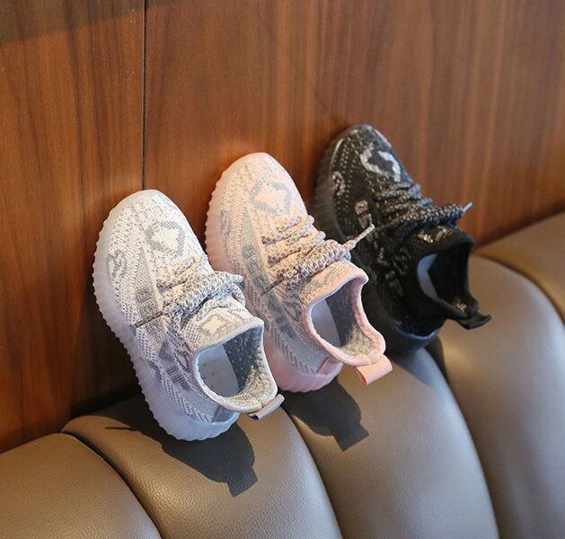 Children Fashion Shoes Boys Girls Sneakers Toddler Little Big Kids Top Quality Trainers Designer Shoes knit sport shoe21-32, Black
Children Fashion Shoes Boys Girls Sneakers Toddler Little Big Kids Top Quality Trainers Designer Shoes knit sport shoe21-32, Black