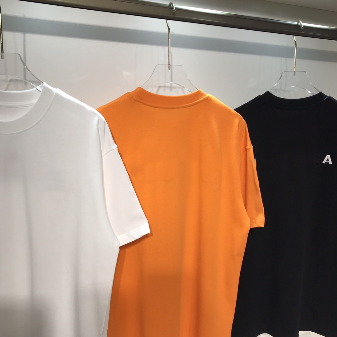 Newest Designer Mens T Shirts 230g double yarn fabric embroidery Black White Tricolor Off Design Letter Couple Shirts Men Women T-Shirts Short Sleeve Oversize
Newest Designer Mens T Shirts 230g double yarn fabric embroidery Black White Tricolor Off Design Letter Couple Shirts Men Women T-Shirts Short Sleeve Oversize