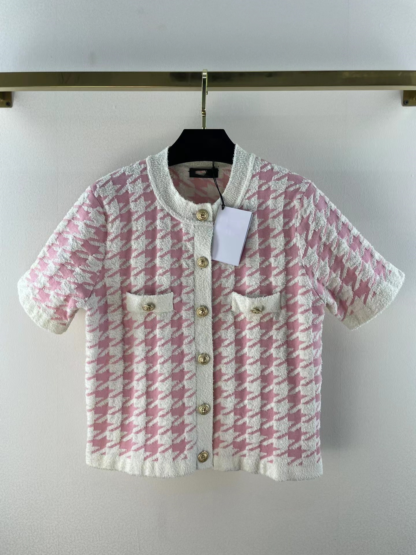 Milan Runway Sweaters 2022 Summer Autumn Short Sleeves O Neck Print Women' Sweater High End Jacquard Cardigan Designer Tops 0529-25, Pink
Milan Runway Sweaters 2022 Summer Autumn Short Sleeves O Neck Print Women' Sweater High End Jacquard Cardigan Designer Tops 0529-25, Pink