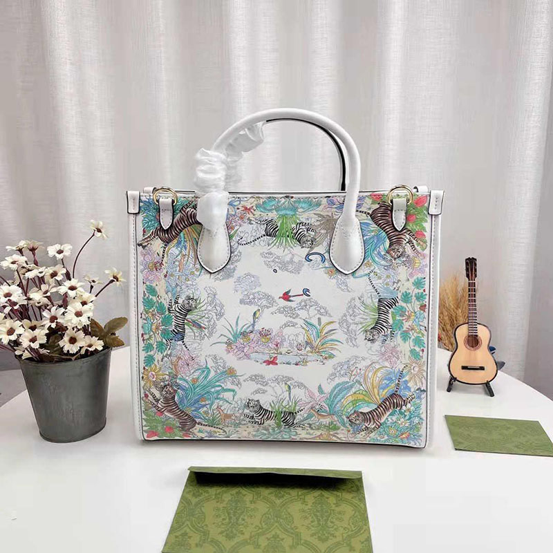Classic Tote Bags Women Leather ONTHEGO Tiger Printing Handbags Luxury Shoulder Designer Crossbody Messenger bag female big purse handbag
Classic Tote Bags Women Leather ONTHEGO Tiger Printing Handbags Luxury Shoulder Designer Crossbody Messenger bag female big purse handbag