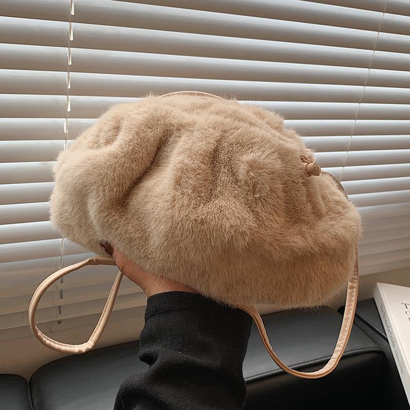 Evening Bags Fashion Designer Faux Fur Clutch Purses Women Shoulder Crossbody 2022 Vintage Dumpling Messenger High QualityEvening, Beige
Evening Bags Fashion Designer Faux Fur Clutch Purses Women Shoulder Crossbody 2022 Vintage Dumpling Messenger High QualityEvening, Beige
