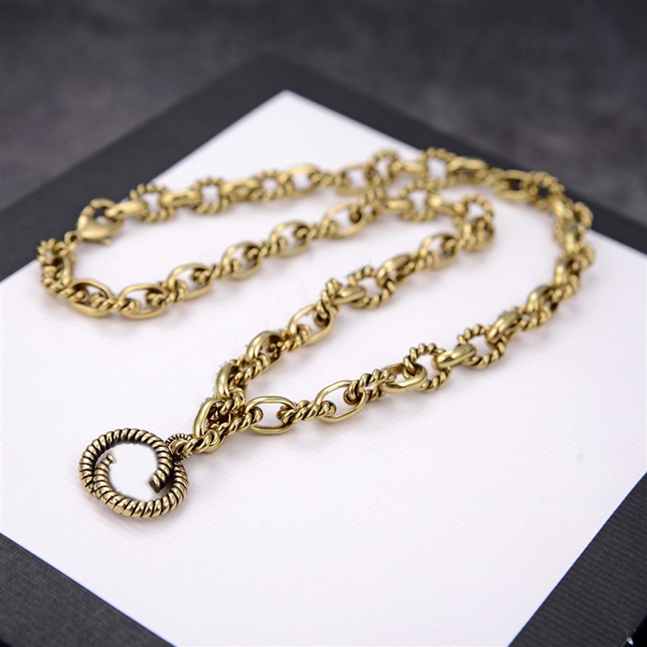 Luxurys Women Designer Necklace Womens Bracelet Vintage Style Jewelry Men Couple Gift Fashion Street Letter Necklaces Bracelets 22298d
Luxurys Women Designer Necklace Womens Bracelet Vintage Style Jewelry Men Couple Gift Fashion Street Letter Necklaces Bracelets 22298d