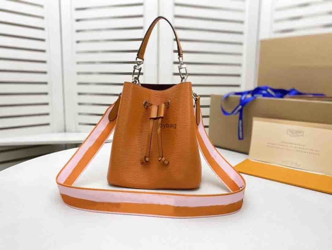 Mini Designers Luxury Women's Bags Real Leather Classic Handbags Crossbody Drawstring Wide Shoulder Strap Print Logo Water Ripples Shoulder Bags, Customized
Mini Designers Luxury Women's Bags Real Leather Classic Handbags Crossbody Drawstring Wide Shoulder Strap Print Logo Water Ripples Shoulder Bags, Customized