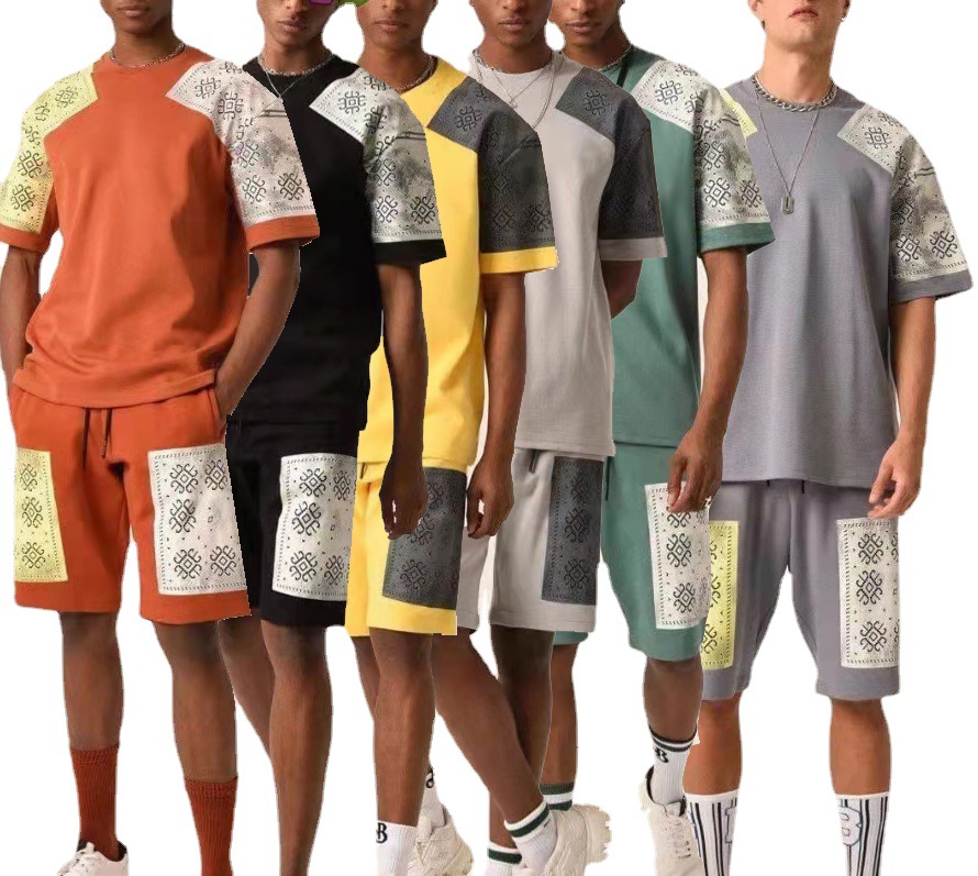 2022 classic designer mens Tracksuits sports summer suit cashew blossom print color contrast casual shorts and T-shirt sport suits short sleeve shorts men
2022 classic designer mens Tracksuits sports summer suit cashew blossom print color contrast casual shorts and T-shirt sport suits short sleeve shorts men