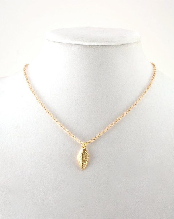 5PCS New Small Tiny Tree Leaf Necklace Simple Cute Nature Feather Necklaces for Ladies Women Gift