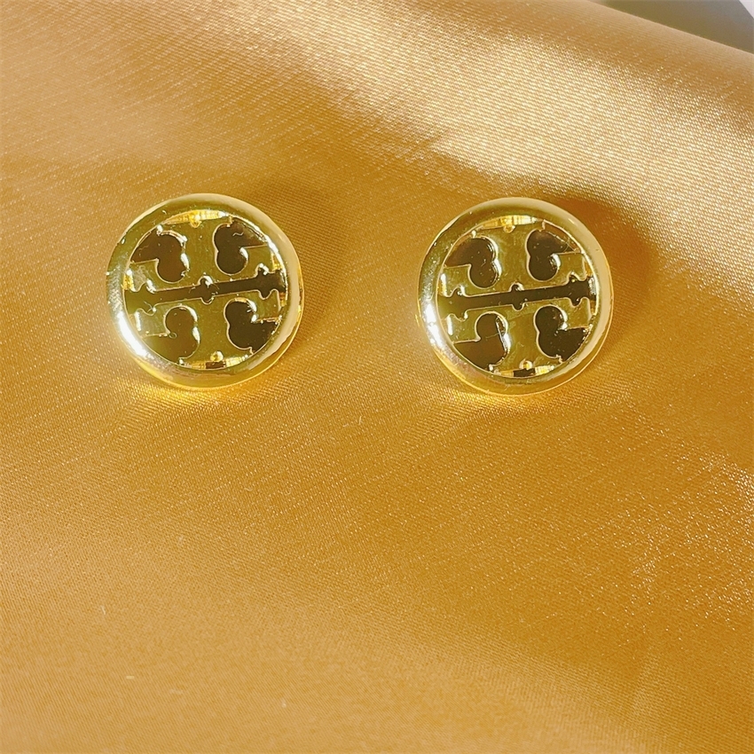 60% OFF 2022 New Fashion Designer Jewelry classic double micro standard plated texture round small commuting
60% OFF 2022 New Fashion Designer Jewelry classic double micro standard plated texture round small commuting