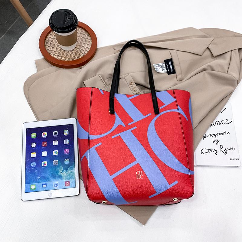 Evening Bags High Quality Letters CHCH HCHC Bucket Bag 2022 Leather Ladies Large Capacity Tote GgEvening EveningEvening, Black
Evening Bags High Quality Letters CHCH HCHC Bucket Bag 2022 Leather Ladies Large Capacity Tote GgEvening EveningEvening, Black
