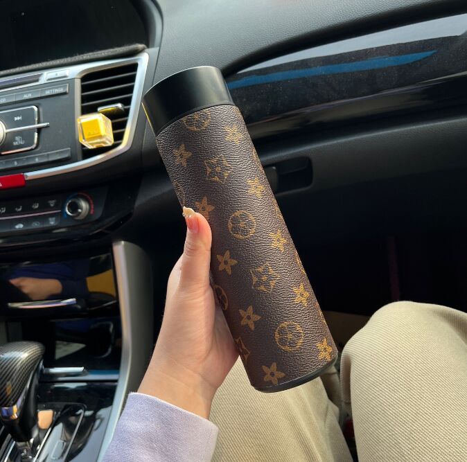 LED Smart Water Bottles Mug Temperature Display Cover drinkware Fashion Luxury Designer Stainless Steel Coffee Tea Cup Thermos, Brown
LED Smart Water Bottles Mug Temperature Display Cover drinkware Fashion Luxury Designer Stainless Steel Coffee Tea Cup Thermos, Brown