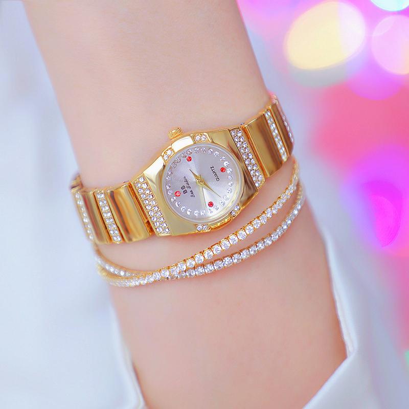 Wristwatches 2022 Luxury Green Dial Women Watch Lady Dress Quartz Wristwatch Stainless Steel Watches Bracelets For Female Gift Clock, Slivery;brown
Wristwatches 2022 Luxury Green Dial Women Watch Lady Dress Quartz Wristwatch Stainless Steel Watches Bracelets For Female Gift Clock, Slivery;brown