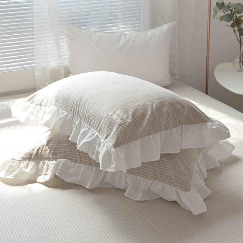 Pillow Case 2pcs Stripe Pillowcase Elegant Ruffle Sham Brief Handmade Home Bedding Pillowcases Princess Bedroom Sale
Pillow Case 2pcs Stripe Pillowcase Elegant Ruffle Sham Brief Handmade Home Bedding Pillowcases Princess Bedroom Sale