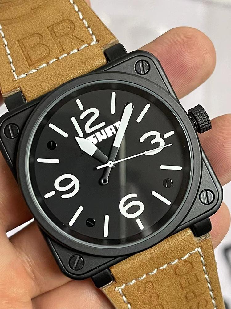 Wristwatches Retro Style Men Automatic Mechanical Watch Bell Brown Genuine Leather Band Mens Self Winding Wrist Watches Reloj Ross
Wristwatches Retro Style Men Automatic Mechanical Watch Bell Brown Genuine Leather Band Mens Self Winding Wrist Watches Reloj Ross