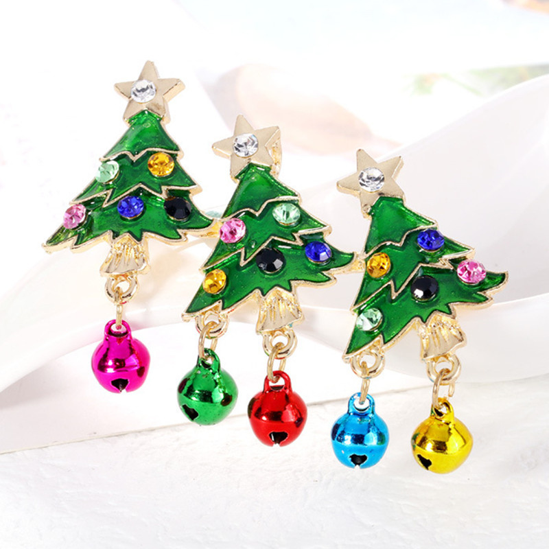 European Holiday Christmas Tree Bell Brooch Color Rhinestone Star Plant Corsage Badge Alloy Lapel Pins For Banquet Festival Clothing Accessories
European Holiday Christmas Tree Bell Brooch Color Rhinestone Star Plant Corsage Badge Alloy Lapel Pins For Banquet Festival Clothing Accessories