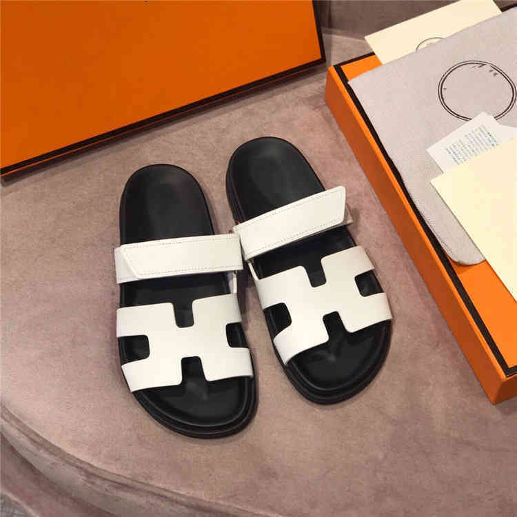 Designer Slipper Herme Sandals Chypres Summer H-type Sandals Shoes Leather Thick Flat Soled Velcro Flip Flops for Women, Black cattle hide
Designer Slipper Herme Sandals Chypres Summer H-type Sandals Shoes Leather Thick Flat Soled Velcro Flip Flops for Women, Black cattle hide