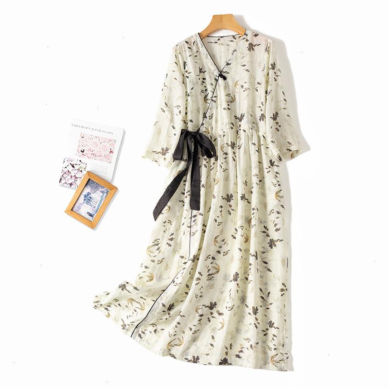 Arrival Thin Soft V-neck Print Casual Dresses Floral Loose Cozy Fashion Women Summer Dress Bow Bandage Office Lady Work, As picture
Arrival Thin Soft V-neck Print Casual Dresses Floral Loose Cozy Fashion Women Summer Dress Bow Bandage Office Lady Work, As picture