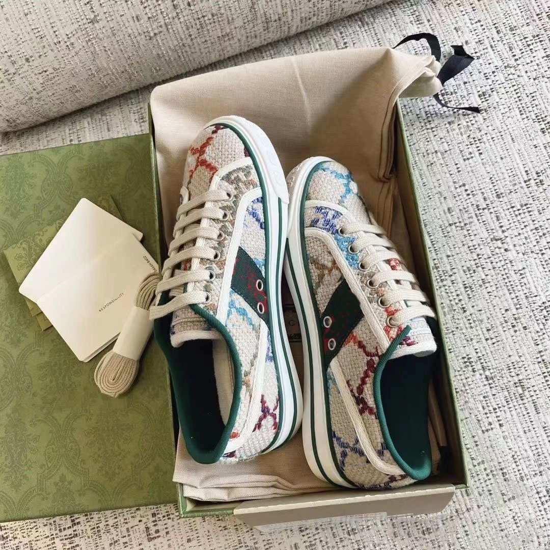 

2022 Tennis 1977 Canvas Casual shoes Luxurys Designer Womens Shoe Italy Green And Red Web Stripe Rubber Sole for Stretch Cotton Low platform Top Mens woman Sneaker