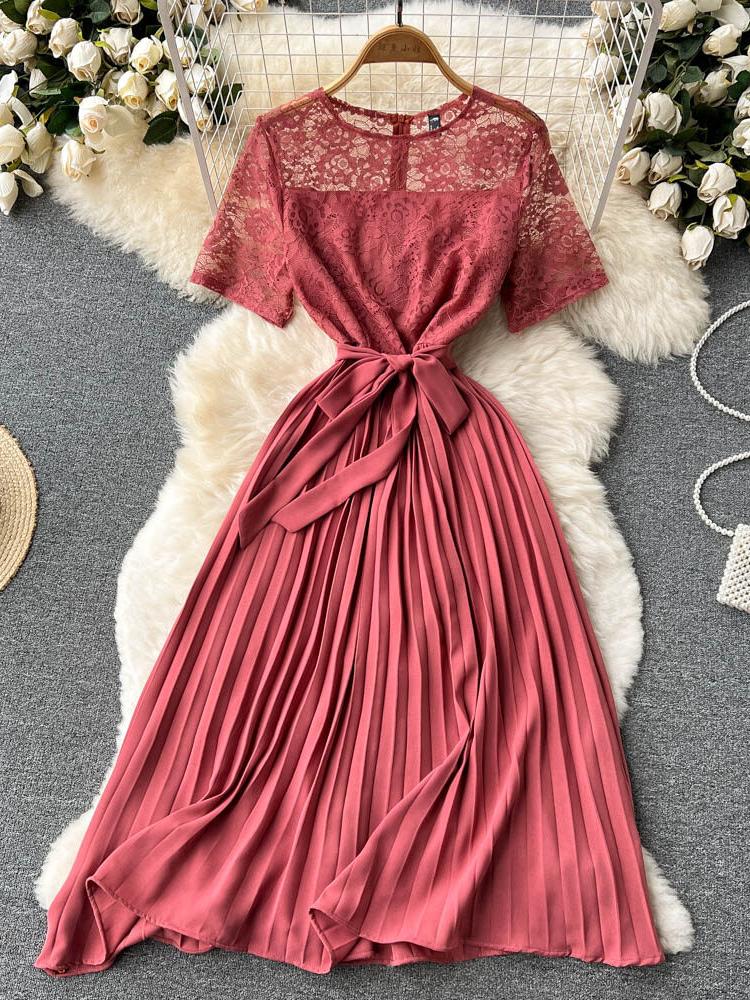 Casual Dresses Women Elegant Patchwork Lace Dress Summer Hollow Stitching Short-sleeved Party Woman Pleated A-line Long Robe VestidosCasual, Black
Casual Dresses Women Elegant Patchwork Lace Dress Summer Hollow Stitching Short-sleeved Party Woman Pleated A-line Long Robe VestidosCasual, Black