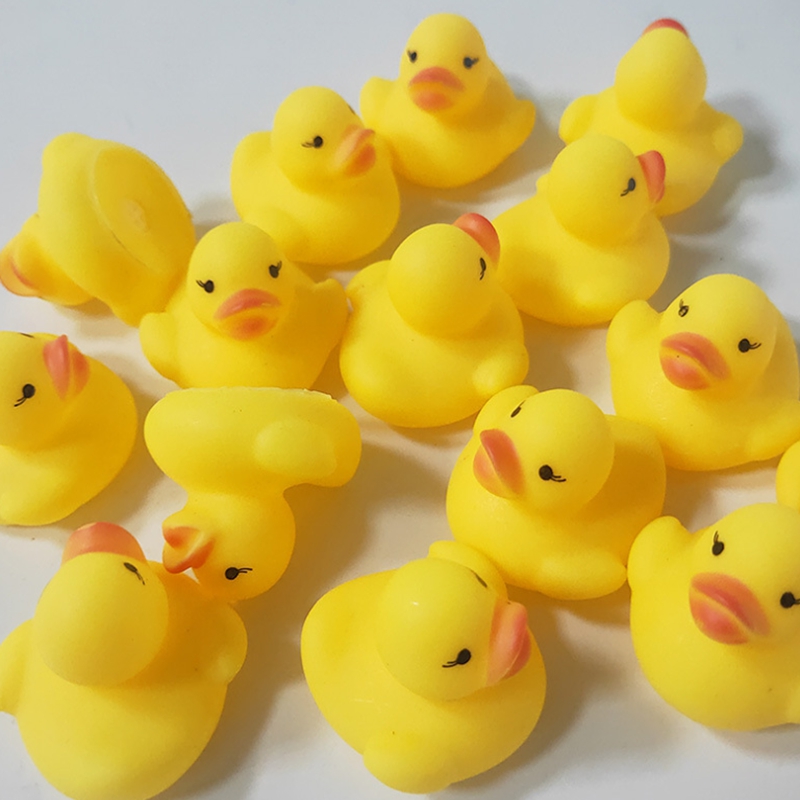 3.5cm Baby Bath Water Duck Toy Sounds Mini Yellow Rubber Ducks Bath Small-Duck Children Swiming Beach Gifts Toys