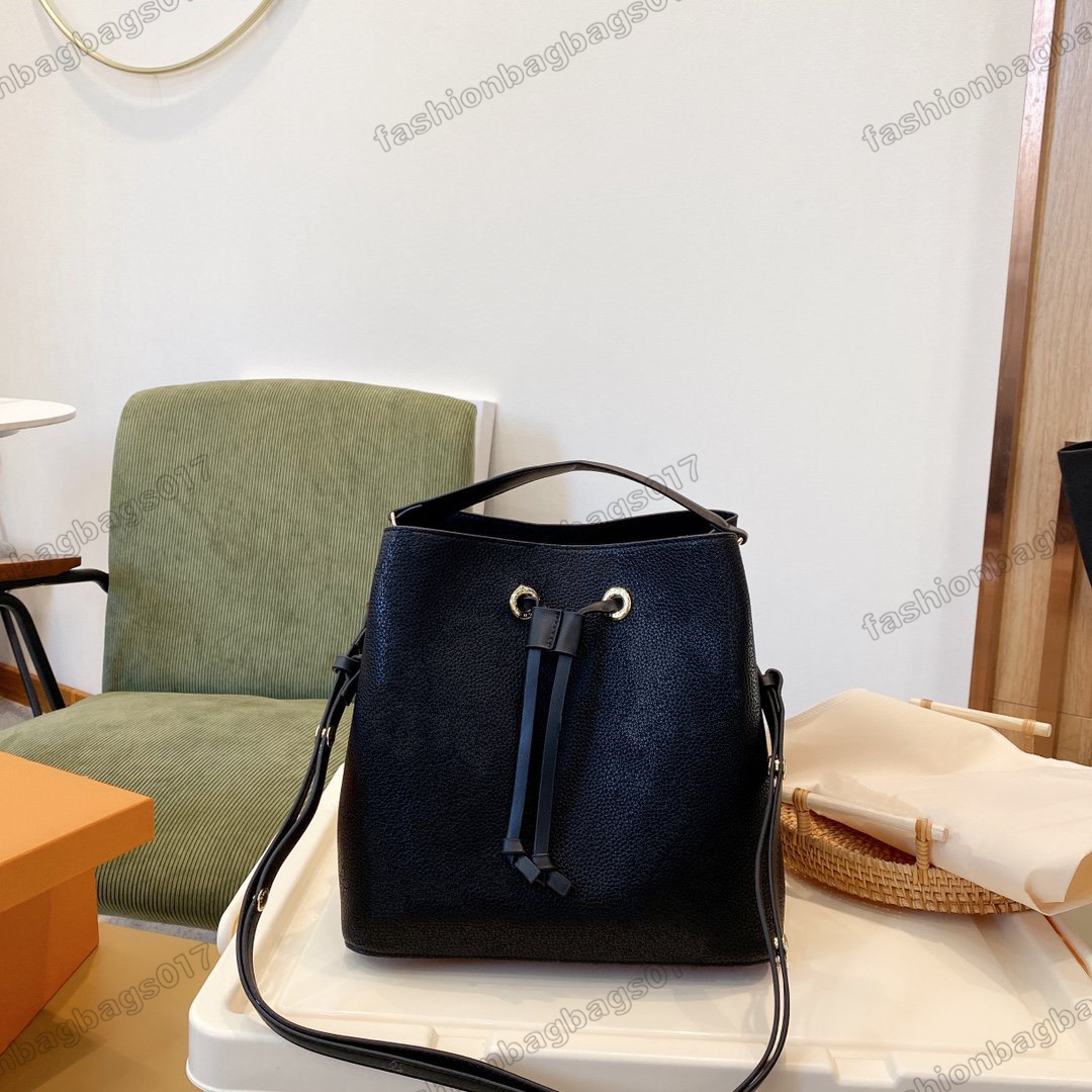 NEONOE MM Bucket Bag Colorful Leather Two-Color Monograms Luxurys Designers Bags Beach Purse Wallet Travel Hobo Drawstring Shoulder Cross Body NEO NOE Designer Bag
NEONOE MM Bucket Bag Colorful Leather Two-Color Monograms Luxurys Designers Bags Beach Purse Wallet Travel Hobo Drawstring Shoulder Cross Body NEO NOE Designer Bag