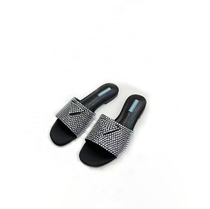Fashion women sandal selling Slippers Woman Slipper Designer Shoes Autumn Winter slides Sandal platform Size 35-40, Black
Fashion women sandal selling Slippers Woman Slipper Designer Shoes Autumn Winter slides Sandal platform Size 35-40, Black