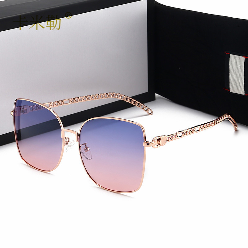 Ladies Polarized Sunglasses 2021 New Style Square Resin Lens PC Frame Metal Chain Vacation Travel Fashion Trend
Ladies Polarized Sunglasses 2021 New Style Square Resin Lens PC Frame Metal Chain Vacation Travel Fashion Trend