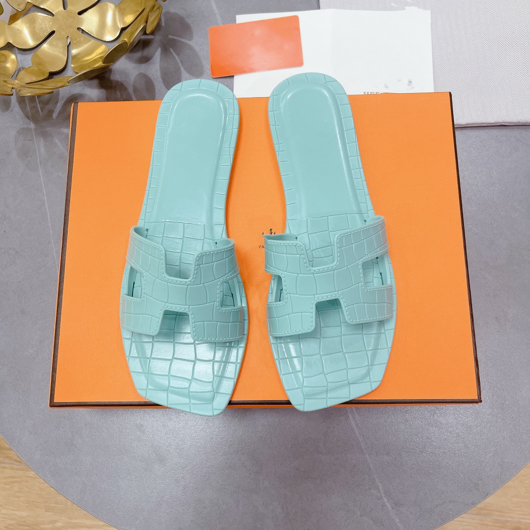 Designer Women Slippers Chunky Rubber Slippers Jelly Sandals High Heels Sandal Summer Thick Bottom 0609, 04