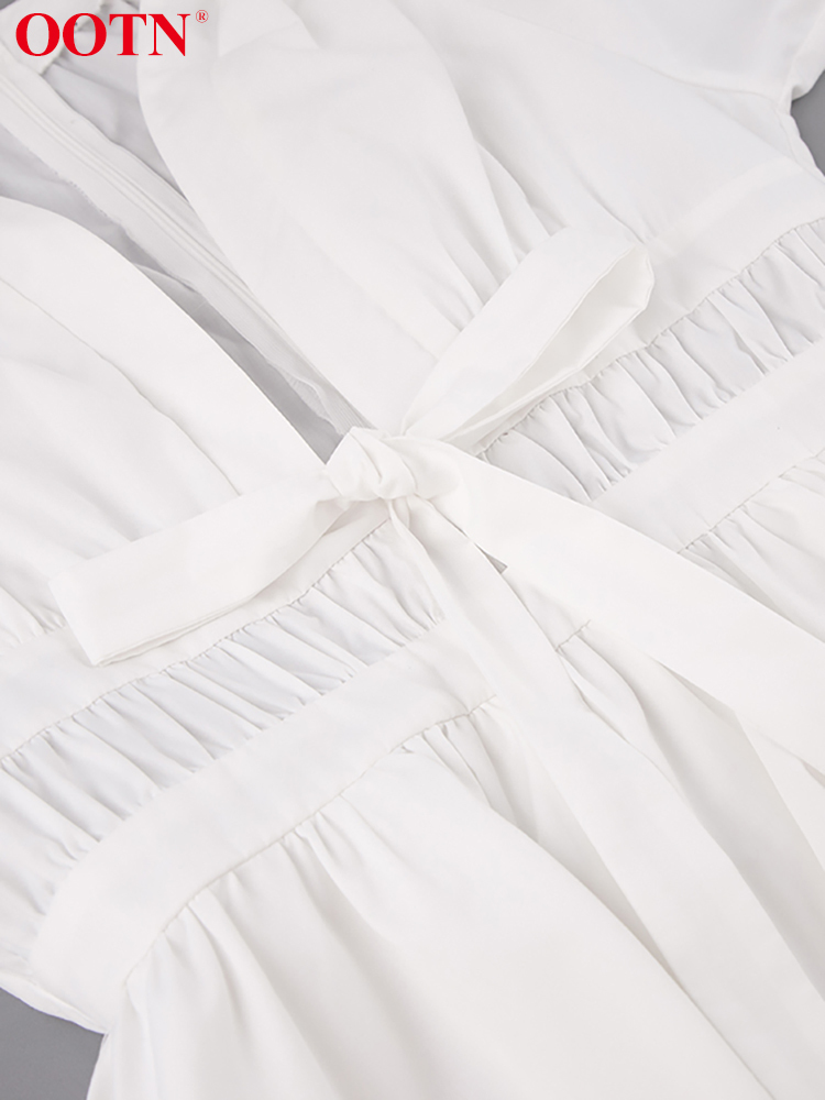 OOTN Sexy Cotton Hollow Out White Dresses Summer Elegant Bow Puff Sleeve Mini Dress Deep V-Neck Pleated Women Dress Casual 220511
