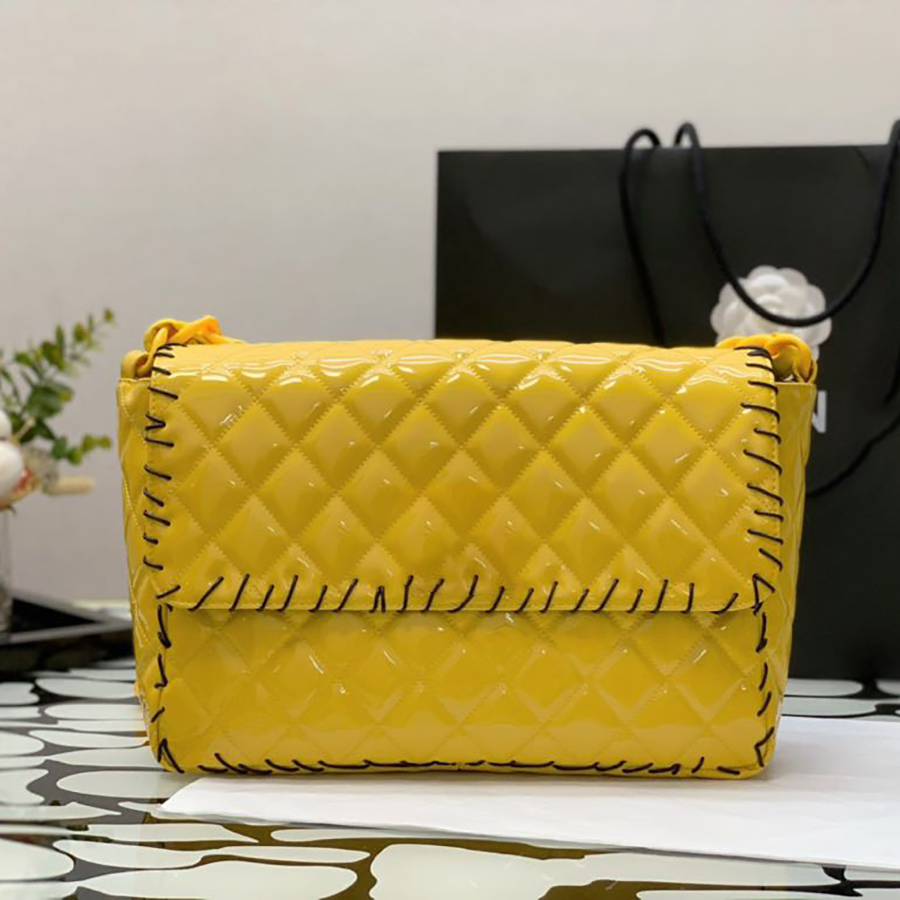 Original Quality Luxuries Designers Mesoid Flap Bags Cover Shoulder Handbag Patent Leather Designer Cross Body Bag Lady Messenger bag With Box C047
Original Quality Luxuries Designers Mesoid Flap Bags Cover Shoulder Handbag Patent Leather Designer Cross Body Bag Lady Messenger bag With Box C047