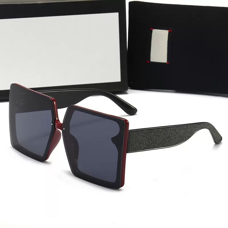 luxury designer sunglasses man womens mirror metal frame PC Frame pilot sunglass classic vintage eyewear Anti-UV fashion sun glasses with case
luxury designer sunglasses man womens mirror metal frame PC Frame pilot sunglass classic vintage eyewear Anti-UV fashion sun glasses with case