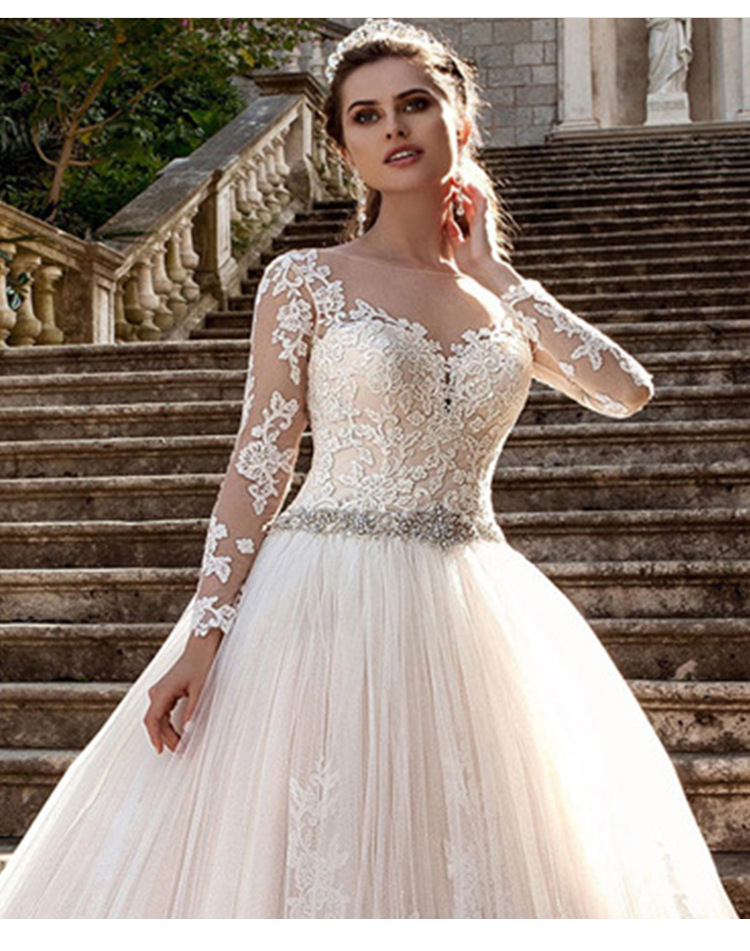 New Dubai Elegant Long Sleeves A-E Wedding Dresses Sheer Crew Neck Lace Appliques Beaded Vestios De Novia Boho Bridal Gowns With Buttons 403 6660311