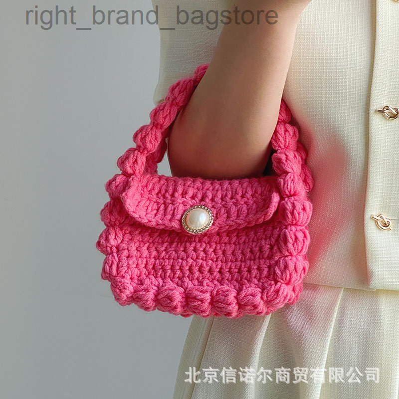 Handmade Rope Knitting Shoulder Bag Mini Yarn Crochet Women's Handbags Luxury Pearls Chains Crossbody Bags for Women Woven Tote W220813, Rose red
Handmade Rope Knitting Shoulder Bag Mini Yarn Crochet Women's Handbags Luxury Pearls Chains Crossbody Bags for Women Woven Tote W220813, Rose red