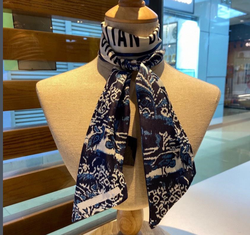 Silk Handbag Scarf Headwrap Ring 2022 New Fashion Designer Women Forest Birds Print Headbands Headwrap Neck Rings Classic bag Satin Scarves 8x120cm
Silk Handbag Scarf Headwrap Ring 2022 New Fashion Designer Women Forest Birds Print Headbands Headwrap Neck Rings Classic bag Satin Scarves 8x120cm