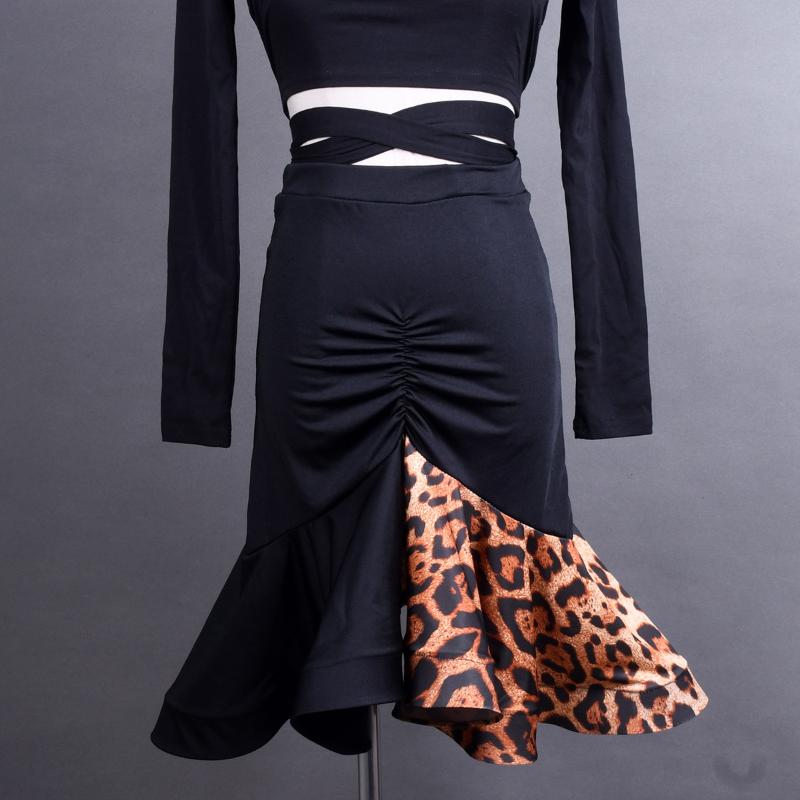 Stage Wear Latin Dance Skirt Sexy Leopard Fishtail Bone Practicing Tango Chacha Rumba Samba Clothing Female Adult Practice WearStage, Black and leopard
Stage Wear Latin Dance Skirt Sexy Leopard Fishtail Bone Practicing Tango Chacha Rumba Samba Clothing Female Adult Practice WearStage, Black and leopard