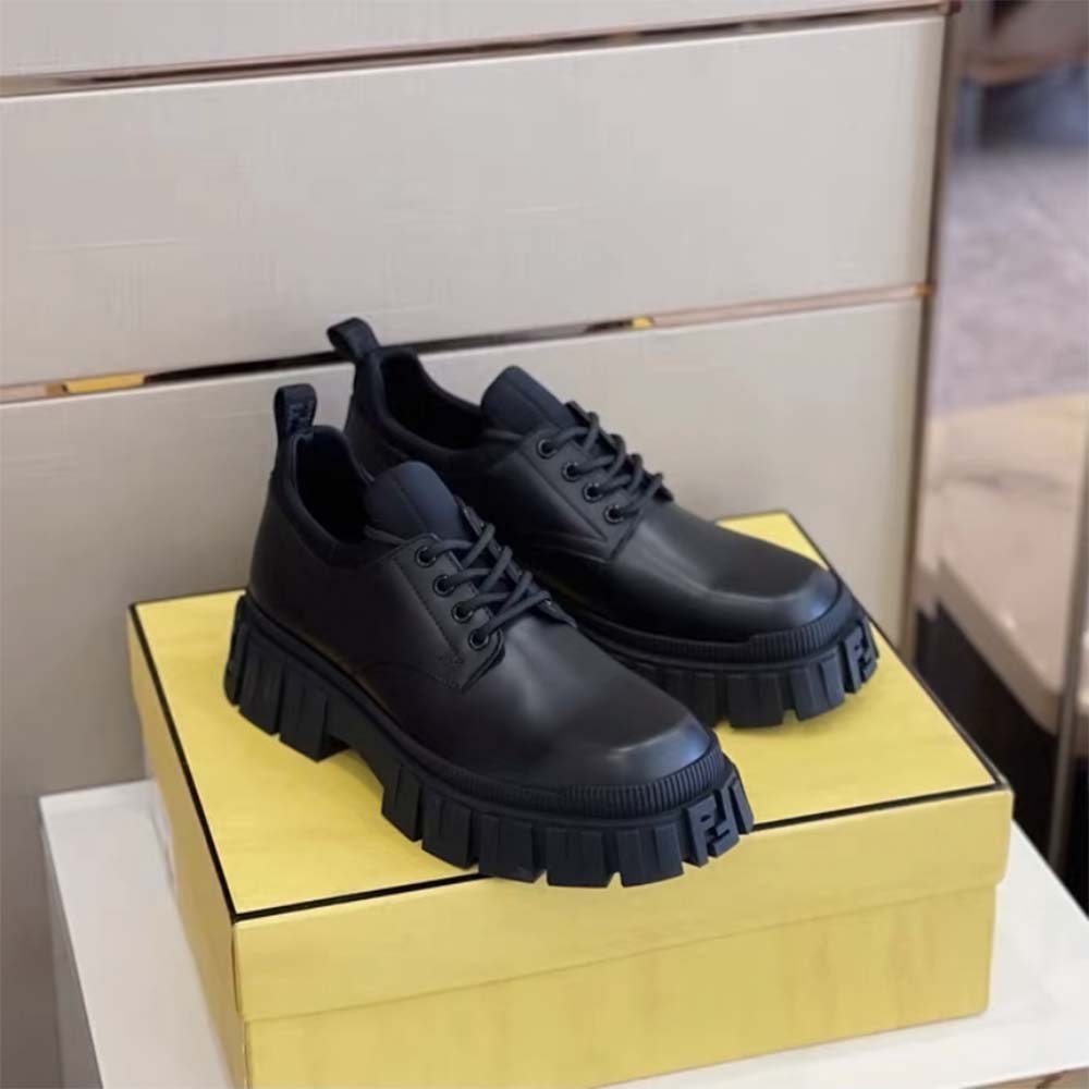 Luxury Men Force Match leather Sneakers Shoes Black FF embossed Casual Men's Black loafers
Luxury Men Force Match leather Sneakers Shoes Black FF embossed Casual Men's Black loafers