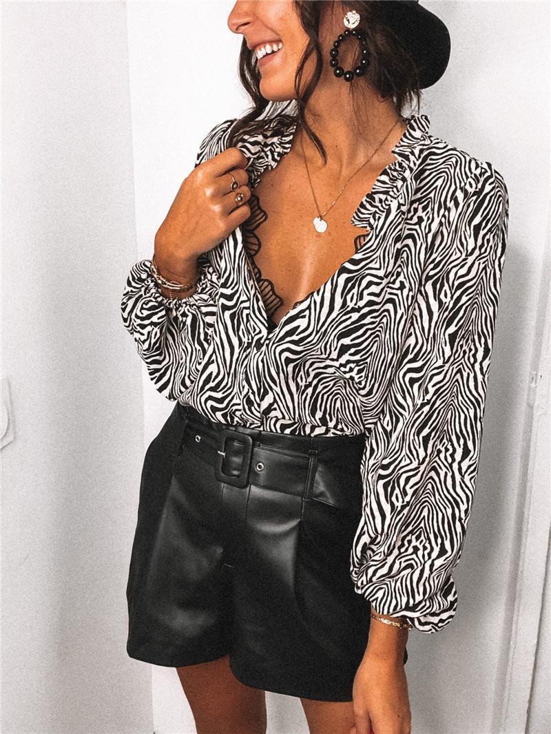 Spring Autumn Woman' Fashion Sexy Zebra Print Top V-neck Long Sleeve Loose Casual Pullover Blouse For Daily Life And Vacation Women' Blous
Spring Autumn Woman' Fashion Sexy Zebra Print Top V-neck Long Sleeve Loose Casual Pullover Blouse For Daily Life And Vacation Women' Blous