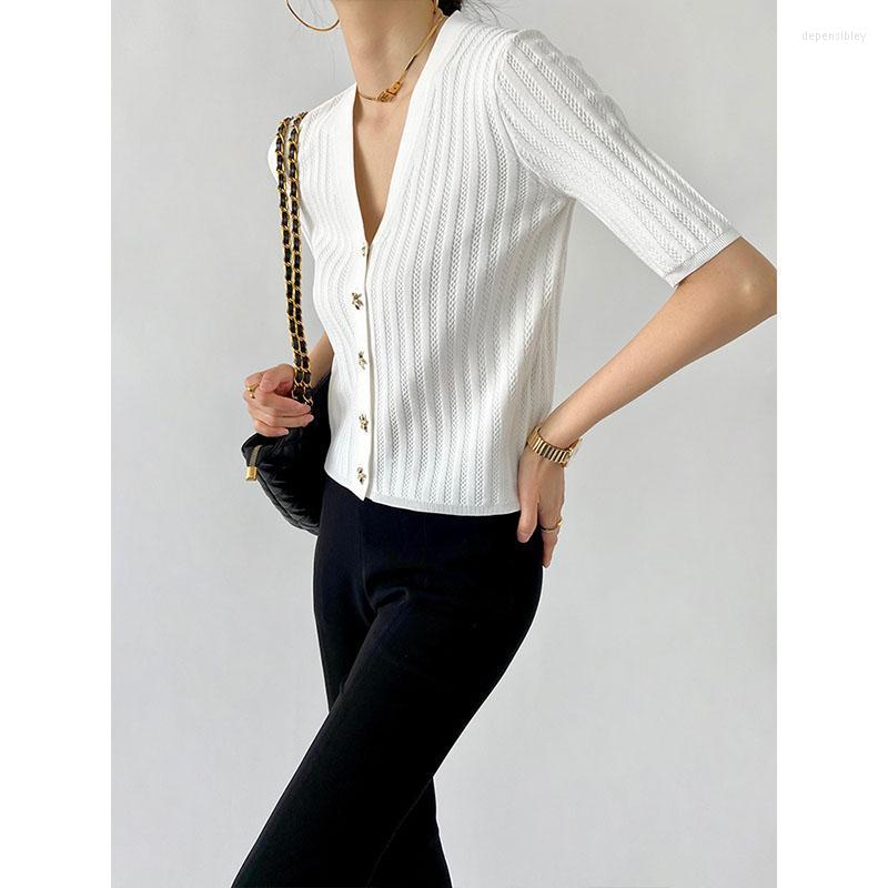 Women' Knits & Tees 2022 Spring/Summer Woman White Metal Buttons Knitted Cardigan Vertical-stripe Top Depe22
Women' Knits & Tees 2022 Spring/Summer Woman White Metal Buttons Knitted Cardigan Vertical-stripe Top Depe22