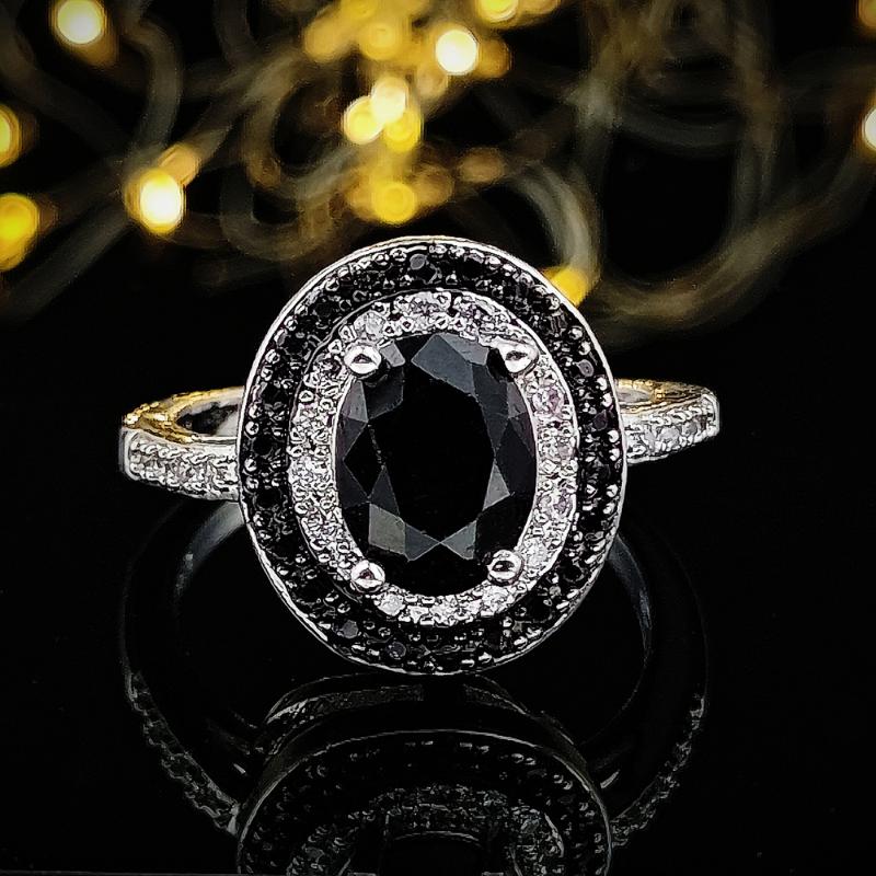 Wedding Rings Luxury Black Color Oval Engagement Ring For Women Anniversary Gift Jewelry Bulk Sell R6164Wedding
Wedding Rings Luxury Black Color Oval Engagement Ring For Women Anniversary Gift Jewelry Bulk Sell R6164Wedding