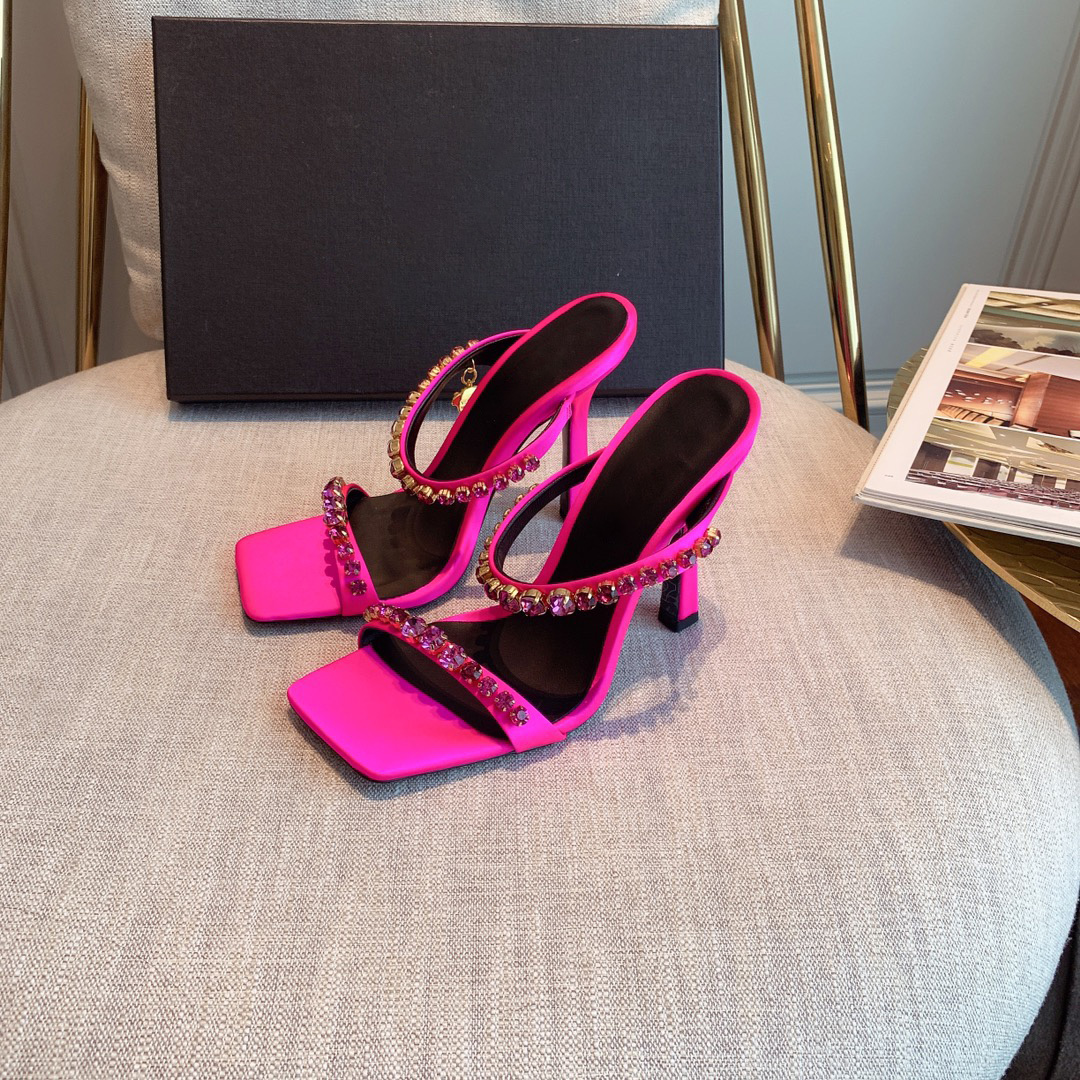 Meduza crystal-embellished Rhinestones square-toe slippers shoes high Heels satin sandals women Luxury Designers shoe Evening Slingback strap factory footwear, Red
Meduza crystal-embellished Rhinestones square-toe slippers shoes high Heels satin sandals women Luxury Designers shoe Evening Slingback strap factory footwear, Red