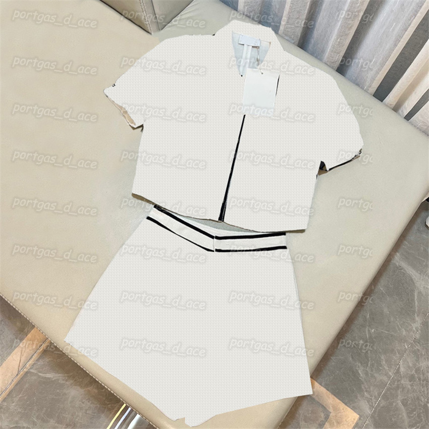 Womens Contrasting Colors Coats Fashion White Black Skirts Vintage Short Sleeve Tops for Women, White with label #
Womens Contrasting Colors Coats Fashion White Black Skirts Vintage Short Sleeve Tops for Women, White with label #