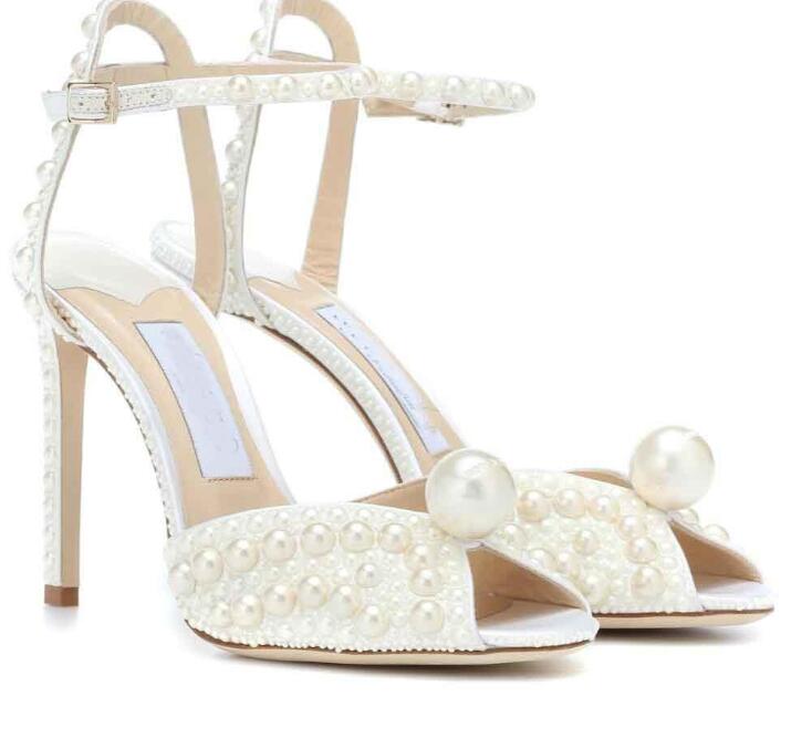 2022Sandals Shoes For Wedding High Heels White Pearls Leather Ankle Strap Peep Toe Elegant Lady Pumps
2022Sandals Shoes For Wedding High Heels White Pearls Leather Ankle Strap Peep Toe Elegant Lady Pumps