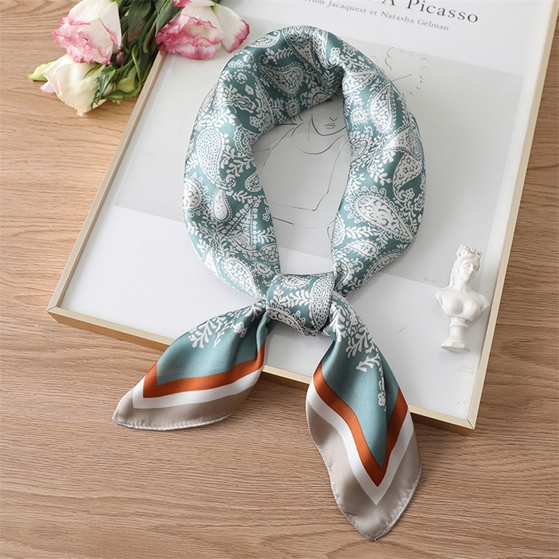 Silk Square Scarf Fashion Women Paisley Print Hair Neck Scarves Luxury Designer Bandana Shawl Wraps Female Cravat Headkerchief 220704
Silk Square Scarf Fashion Women Paisley Print Hair Neck Scarves Luxury Designer Bandana Shawl Wraps Female Cravat Headkerchief 220704