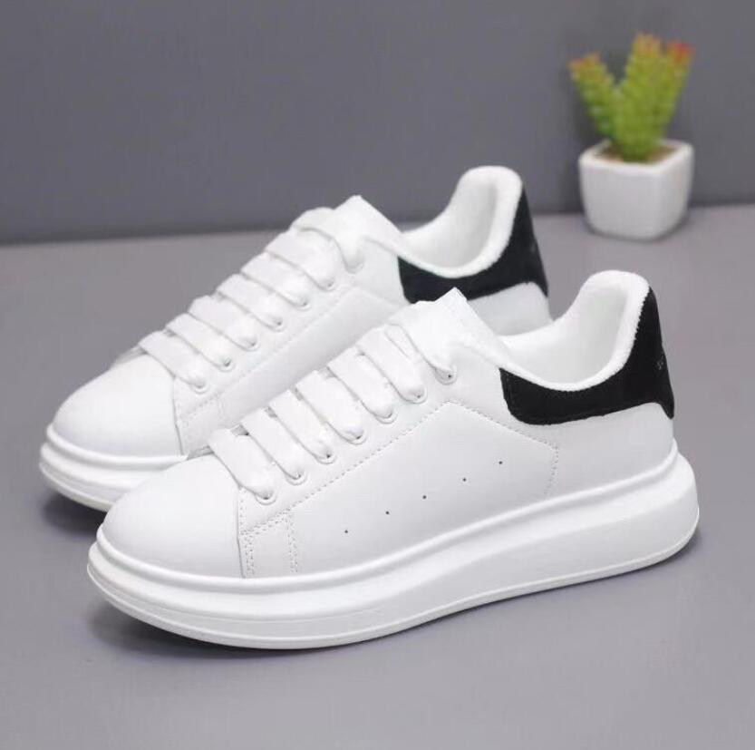 Men Casual Sport Shoes Designer Man Trendy All-match Trend Small White GGity Letter women Shoe Student Comfortable Fashion Sneakers
Men Casual Sport Shoes Designer Man Trendy All-match Trend Small White GGity Letter women Shoe Student Comfortable Fashion Sneakers