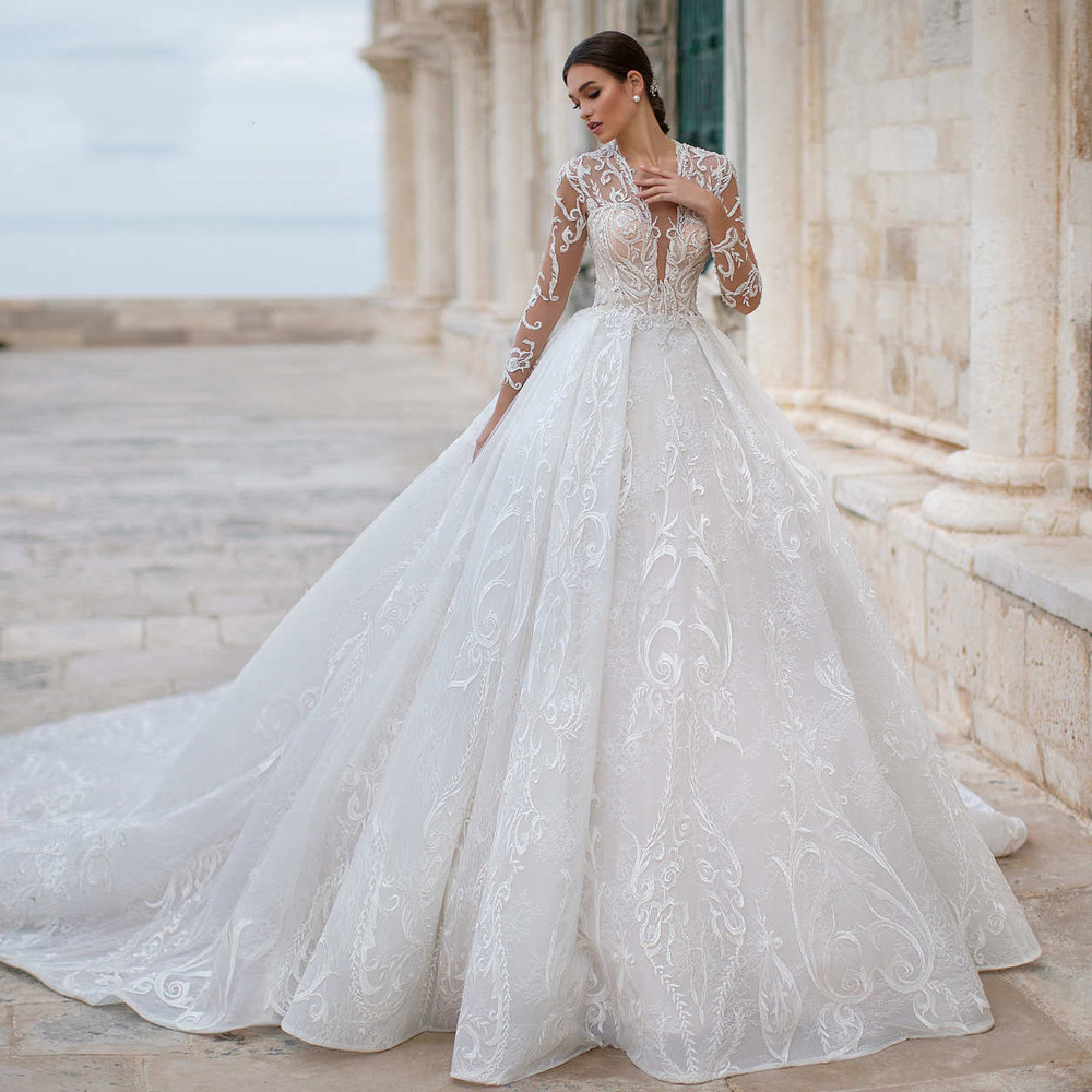 Ball Gown Wedding Dresses Sequins Beads Sexy V Neck Long Sleeves or Length Train Elegant High Waist urious Lace Ruffles Vintage Robes De Soiree