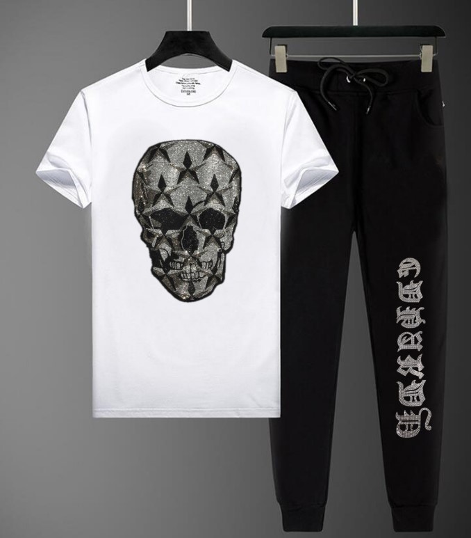 Classic rhinestone man tracksuit sportswear summer and fall wear new design, As shown
Classic rhinestone man tracksuit sportswear summer and fall wear new design, As shown