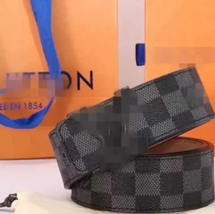 Multi Gold Silver Hardware High Quality Belt For Men And Women Retail Wholesale LvBelts Welcome Customers With Boxs AAA, Belts+box
Multi Gold Silver Hardware High Quality Belt For Men And Women Retail Wholesale LvBelts Welcome Customers With Boxs AAA, Belts+box