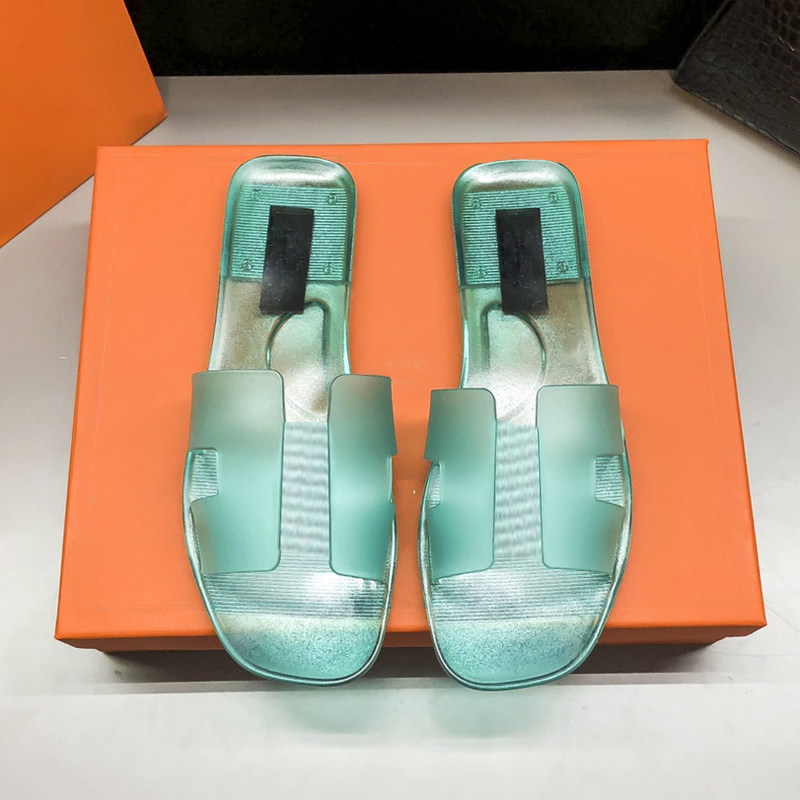 New Ladies jelly slippers Luxury fashion girls sandals non slip rubber soles high quality transparent beach bathroom slippers 35-43, 01
New Ladies jelly slippers Luxury fashion girls sandals non slip rubber soles high quality transparent beach bathroom slippers 35-43, 01