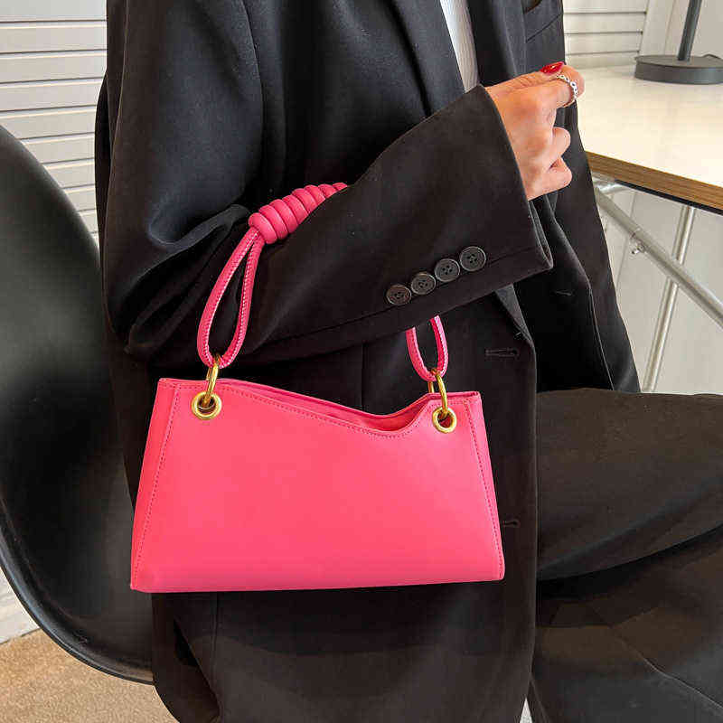 Women Forearm Shoulder Bag Fashion Pu Leather Small Crossbody Bags For Women Trendy Brand Designer Female Handbags And Purses 220704, Beige
Women Forearm Shoulder Bag Fashion Pu Leather Small Crossbody Bags For Women Trendy Brand Designer Female Handbags And Purses 220704, Beige