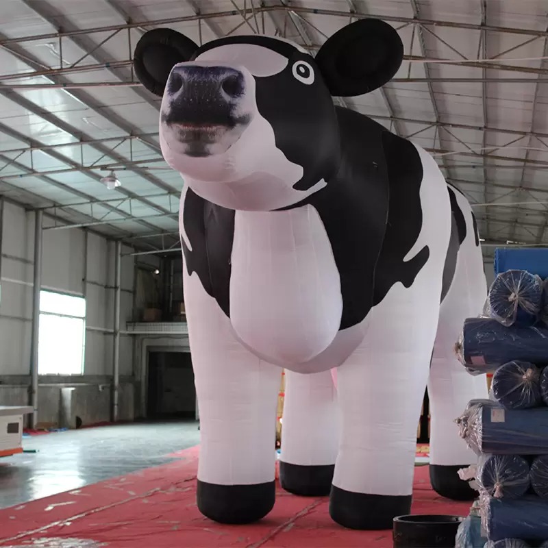 8/10/13/16ft or Custom giant inflatable Dutch dairy cows for advertising made in China